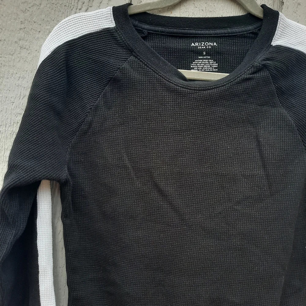 Arizona Long Sleeve Waffle Knit Tee Size Small - Picture 3 of 4